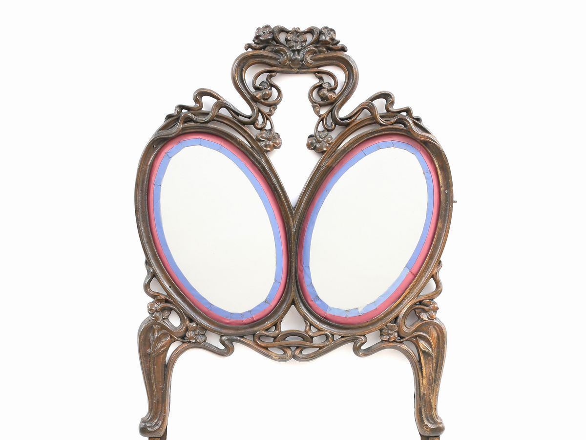 Coppia di Testiere Singole Art Nouveau in Ghisa