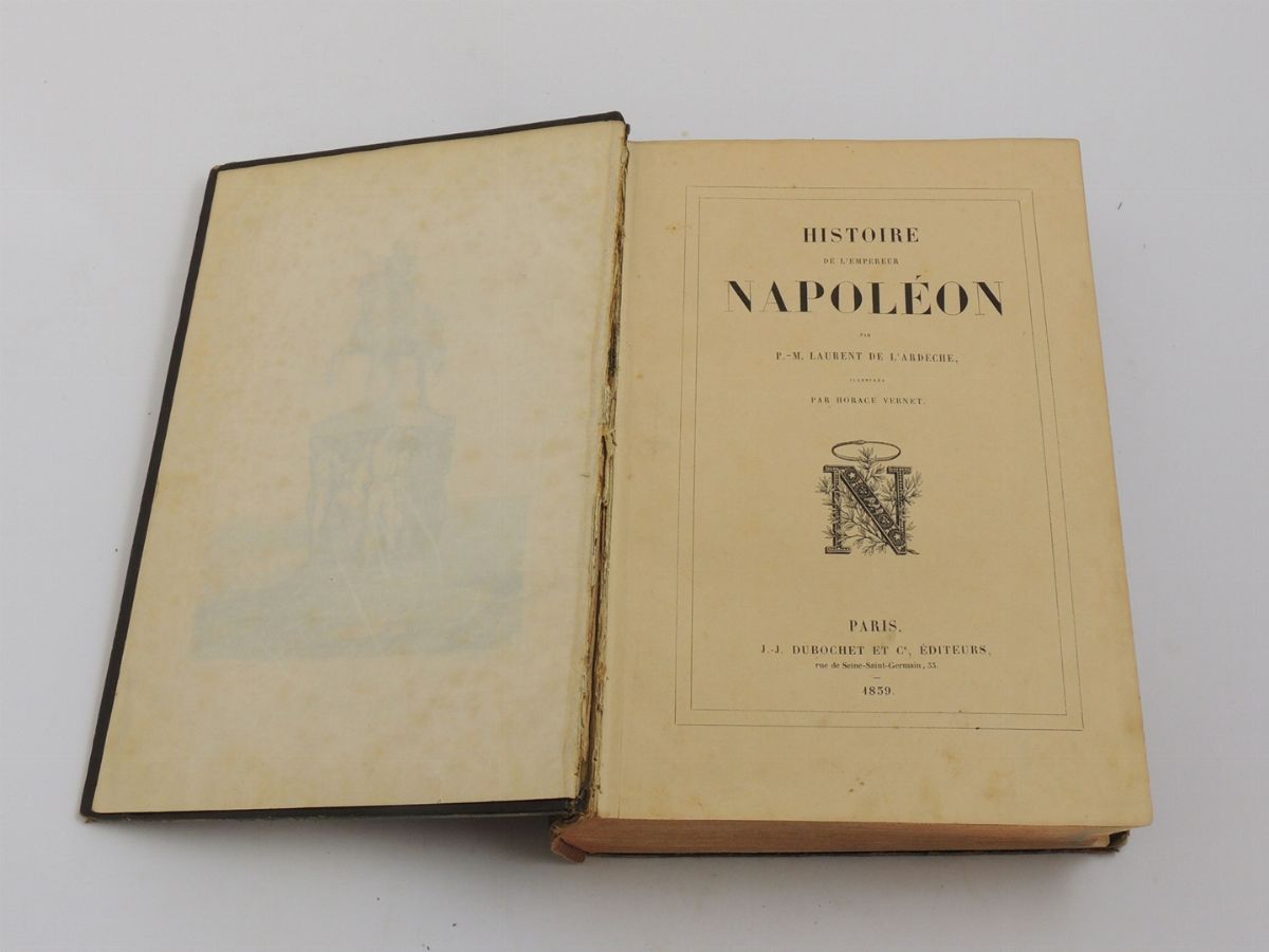 Lotto di Tre Libri D'epoca di Argomento Storico