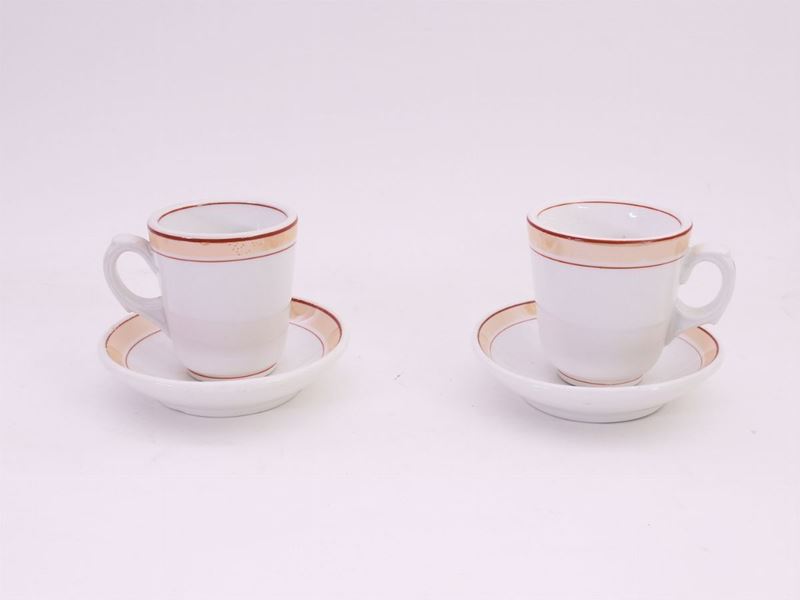 Serie di Undici Tazze da Caffè in Porcellana Ginori