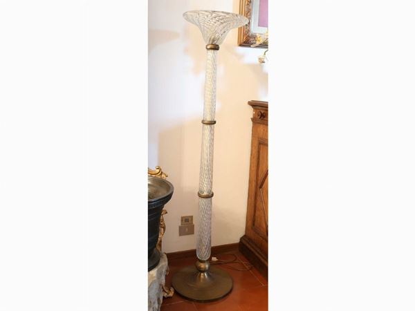 A blown glass and brass floor lamp  (Italy, Murano, Forties)  - Auction The Collector's House - Villa of the Azaleas in Florence - III - III - Maison Bibelot - Casa d'Aste Firenze - Milano