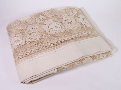 Copriletto Matrimoniale in Lino Beige e Filet