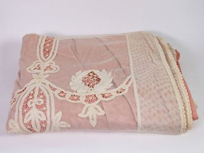 Tenda in Tulle