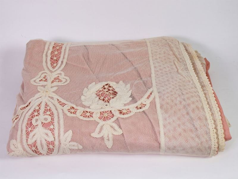 Tenda in Tulle