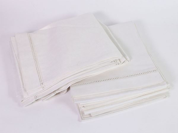 Ten ivory linen towels