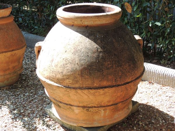 An ancient galestro terracotta jar  (Tuscany, Fratelli Bitossi Montelupo Fiorentino)  - Auction House Sale: The Park - Maison Bibelot - Casa d'Aste Firenze - Milano