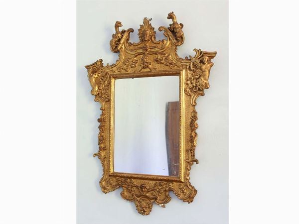 A giltwood mirror  - Auction The Collector's House - Villa of the Azaleas in Florence - II - II - Maison Bibelot - Casa d'Aste Firenze - Milano