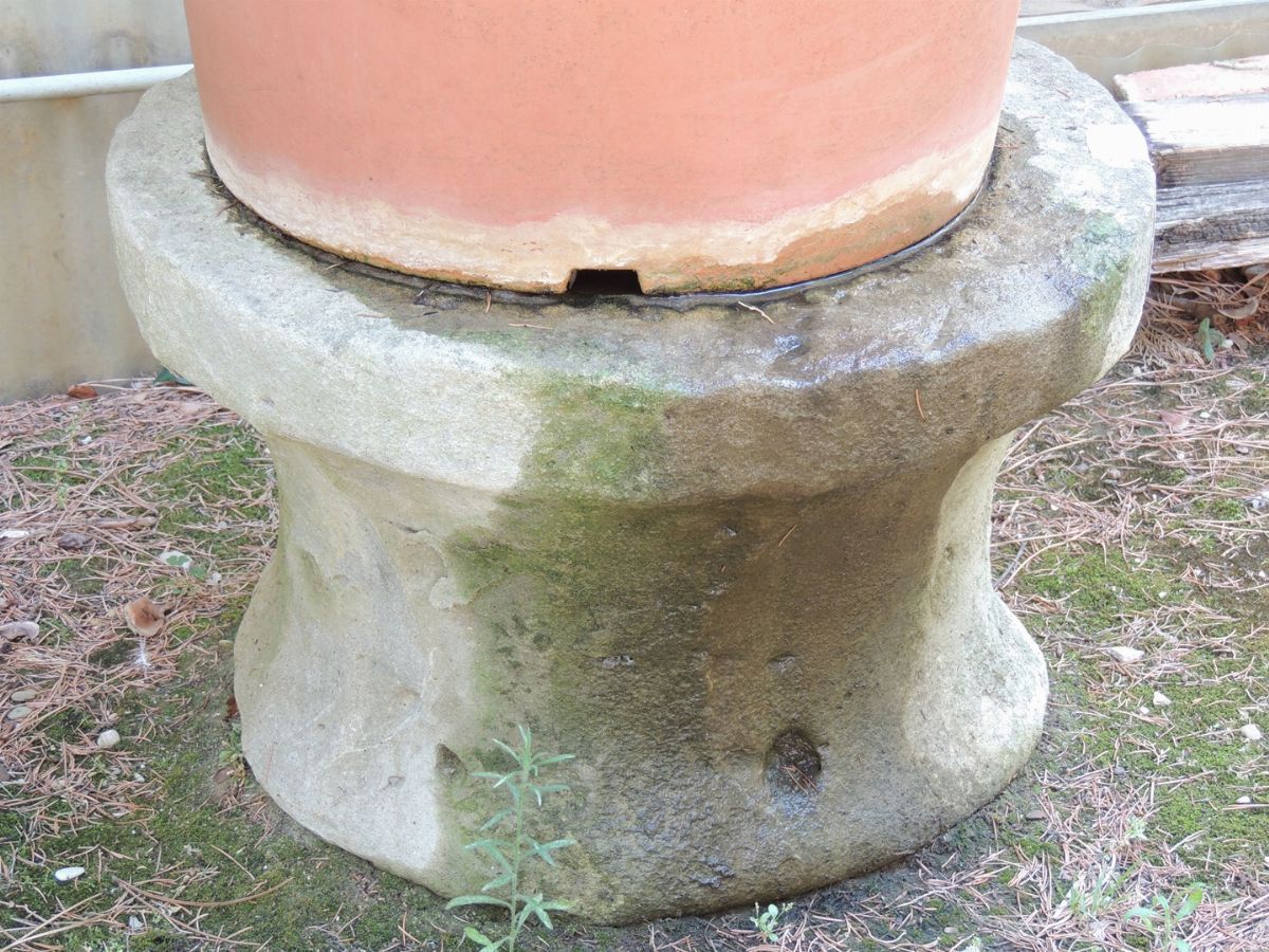 Coppia di Basamenti in Pietra Serena