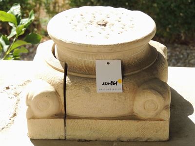 Basamento di Colonna in Marmo Bianco