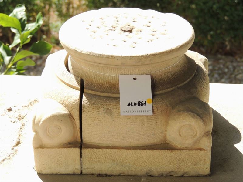 Basamento di Colonna in Marmo Bianco