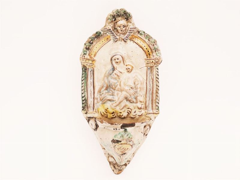 Acquasantiera in Maiolica