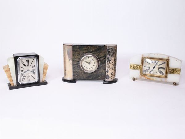 Three Decò table alarm clocks  (Thirties)  - Auction House Sale: Curiosities: Vintage, Garret and Cellar - Maison Bibelot - Casa d'Aste Firenze - Milano