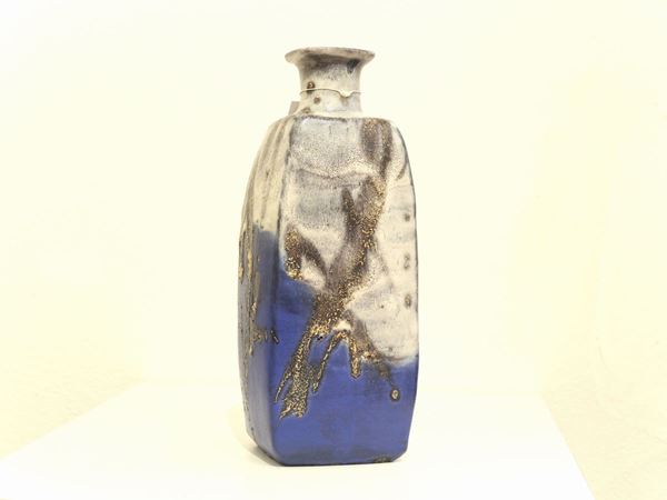 Marcello Fantoni : A ceramic vase  ((1915-2011))  - Auction The Collector's House - Villa of the Azaleas in Florence - IV - IV - Maison Bibelot - Casa d'Aste Firenze - Milano