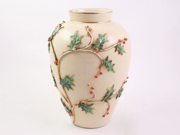 A ceramic vase