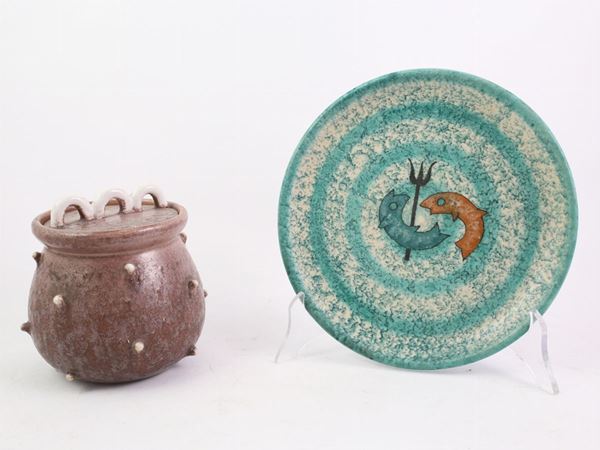 Two ceramic items