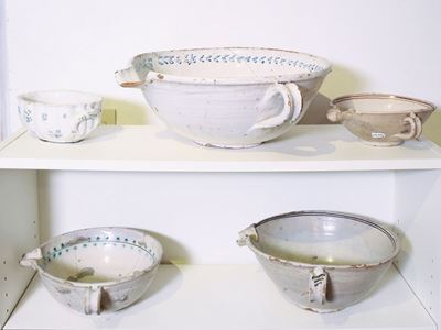 Quattro Bacili da Farmacia in Maiolica