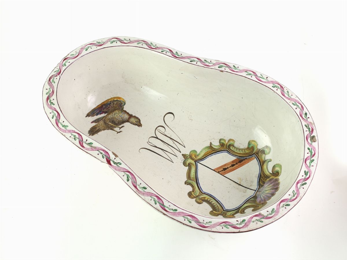Bidet in Maiolica