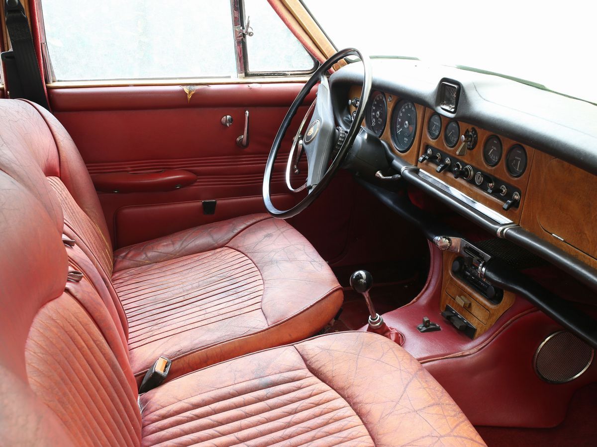 Barn Find! Jaguar Modello 420 - 1967