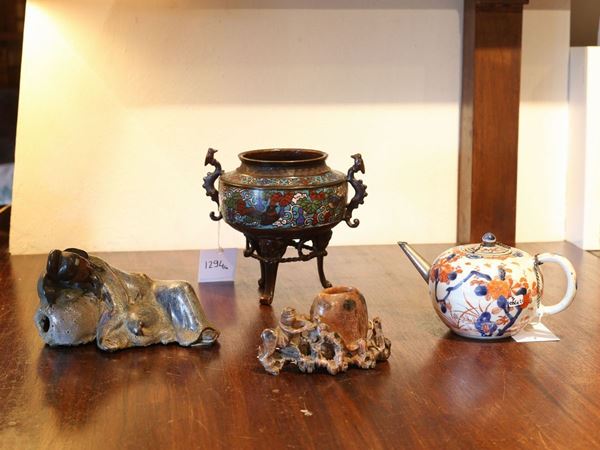 A curio items lot  (China, end of XIX century)  - Auction House Sale: Curiosities: Vintage, Garret and Cellar - Maison Bibelot - Casa d'Aste Firenze - Milano