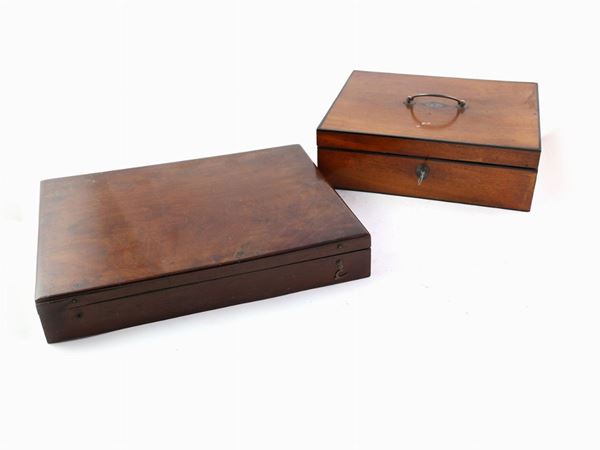 Due scatole in mogano  - Auction House Sale: Curiosities: Vintage, Garret and Cellar - Maison Bibelot - Casa d'Aste Firenze - Milano