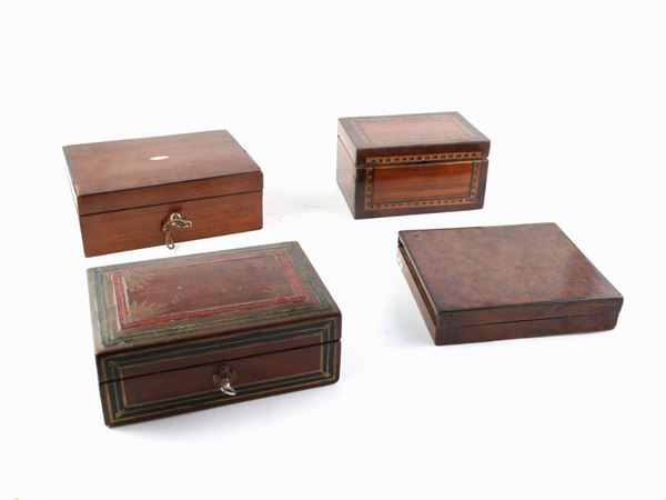 Quattro scatole  - Auction House Sale: Curiosities: Vintage, Garret and Cellar - Maison Bibelot - Casa d'Aste Firenze - Milano