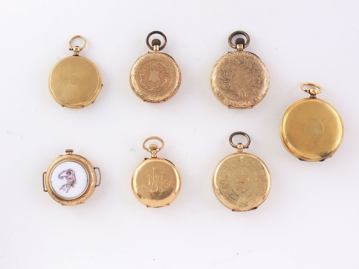 Sette Orologi da Tasca in Varie Leghe D'oro