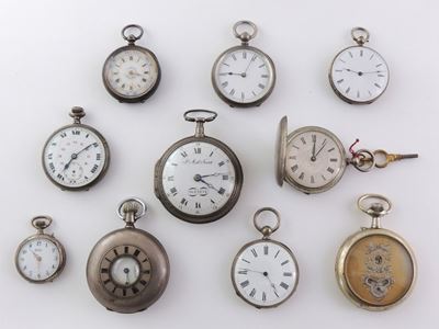 Dieci Orologi da Tasca Longines, Vacheron, Soret, Tisbe, Fermier e Altre Marche in Varie Leghe