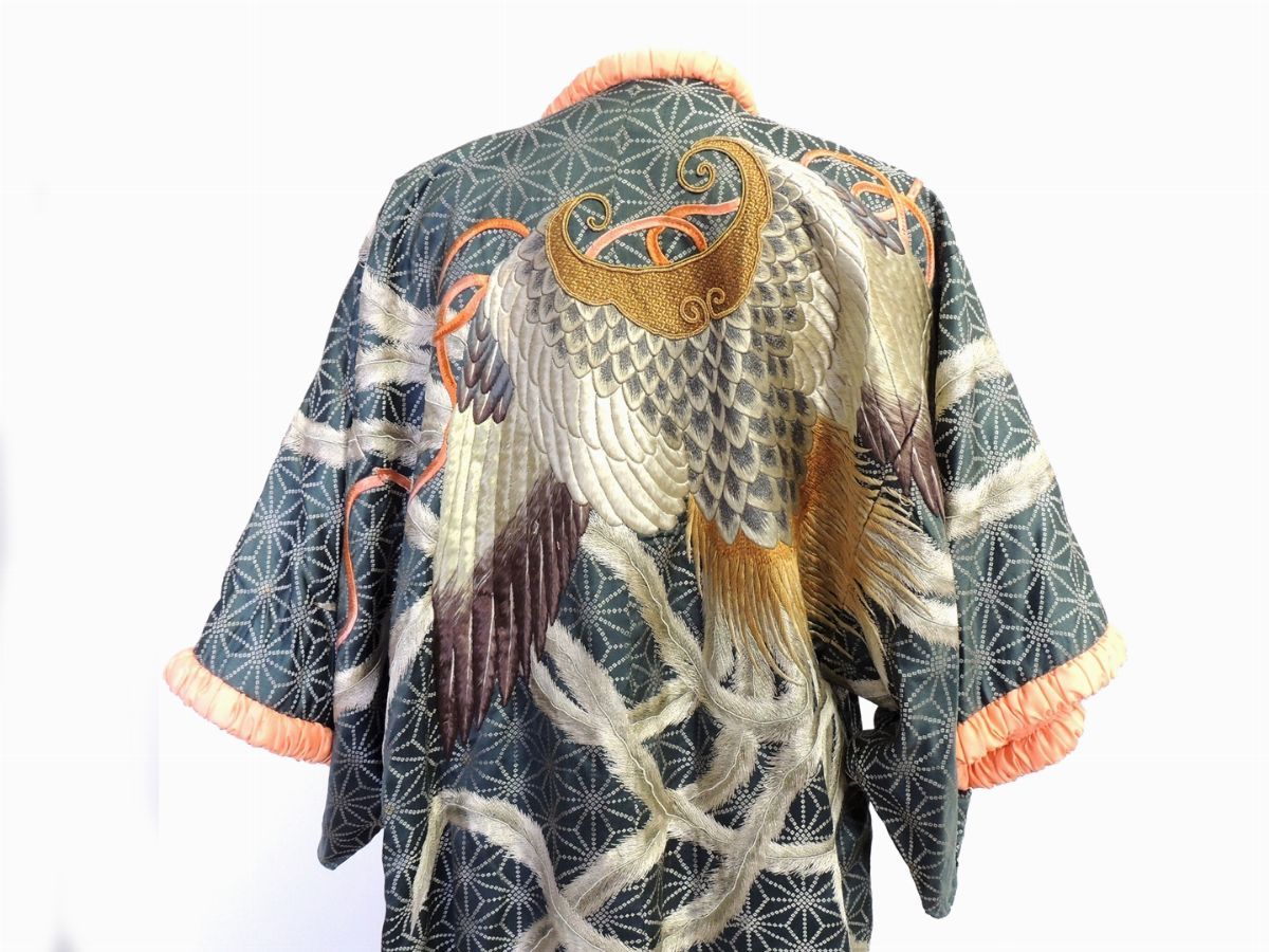 Kimono da Cerimonia in Seta Grigia
