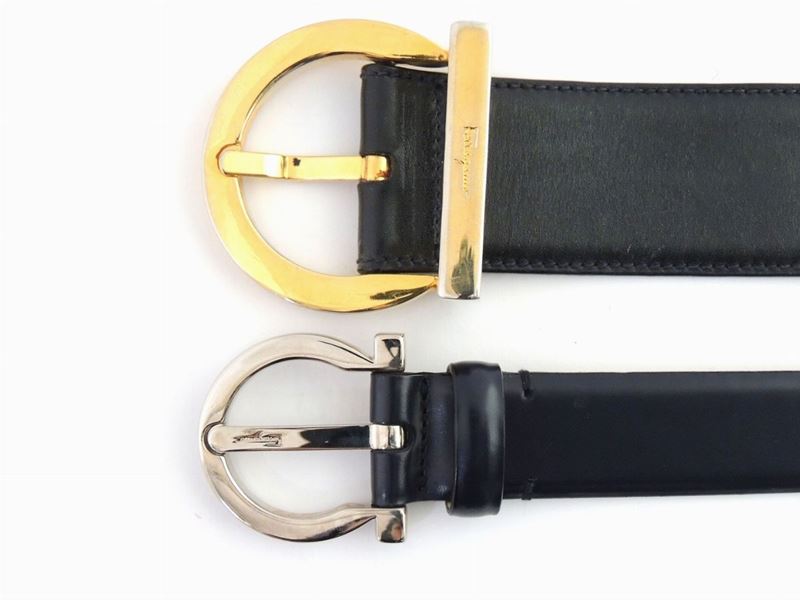 Due Cinture in Pelle Blu, Salvatore Ferragamo