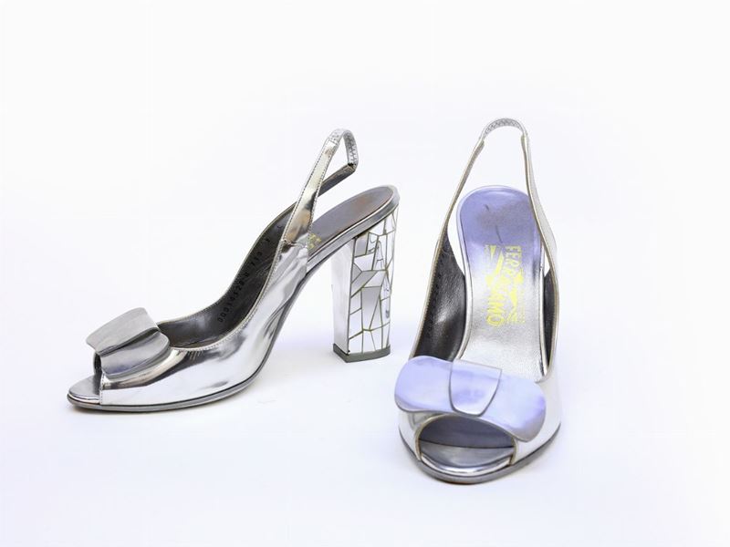 Paio di Sandali in Pelle Argentata, Salvatore Ferragamo