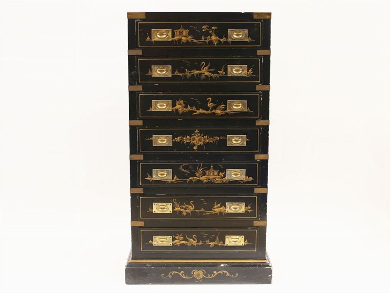Cassettiera in Legno Laccato a Chinoiserie Dorate