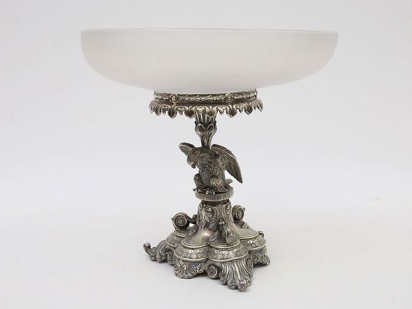 A silver plated and glass centerpiece  - Auction Antiquities, Interior Decorations and Vintage  from the Panarello Gallery in Taormina - Maison Bibelot - Casa d'Aste Firenze - Milano