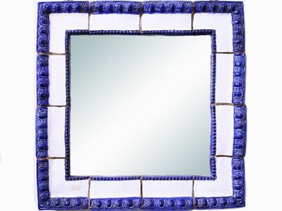 Coppia di Piccole Specchiere con Cornici in Ceramica