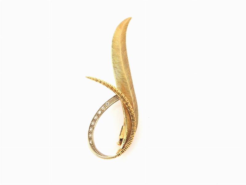 Spilla in Oro Giallo e Bianco con Diamanti