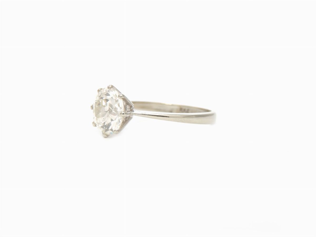 Anello Solitario in Oro Bianco con Diamante