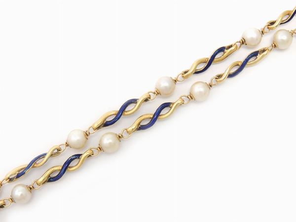 Yellow gold chain with blue enamels and Akoya cultured pearls