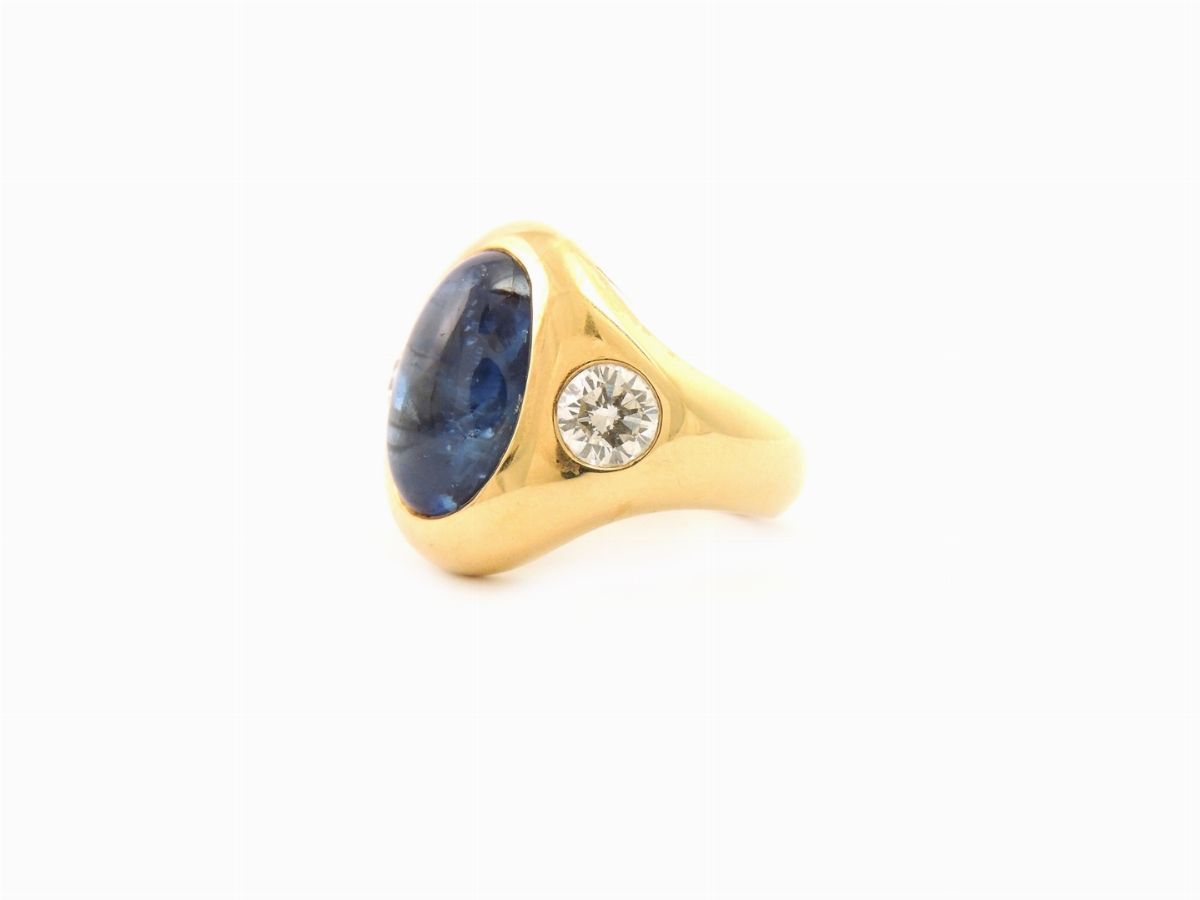 Demi Parure Anello e Orecchini in Oro Giallo, Diamanti e Zaffiri