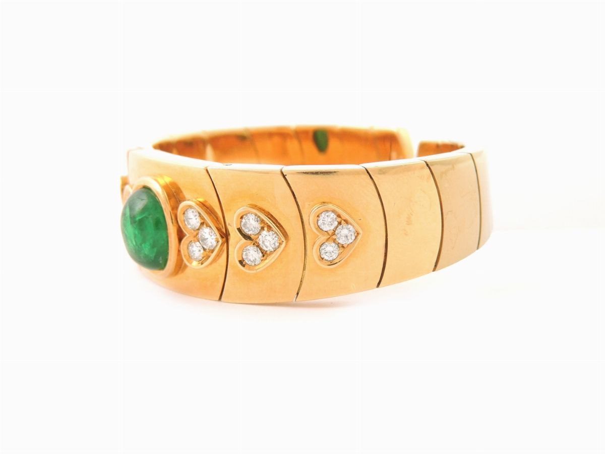 Bracciale Semirigido Faraone in Oro Giallo, Diamanti e Smeraldo