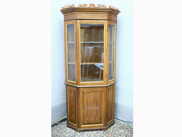 A softwood column cabinet  - Auction Antiquities, Interior Decorations and Vintage  from the Panarello Gallery in Taormina - Maison Bibelot - Casa d'Aste Firenze - Milano