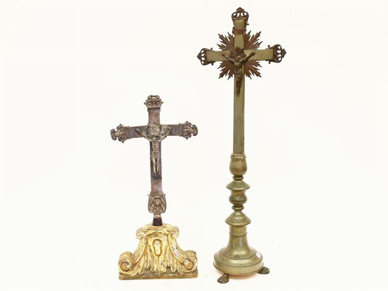 Croce Astile in Metallo con Cristo e Finali in Argento