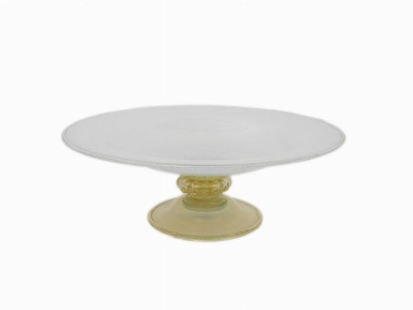 A circular Murano blown lattimo glass bowl