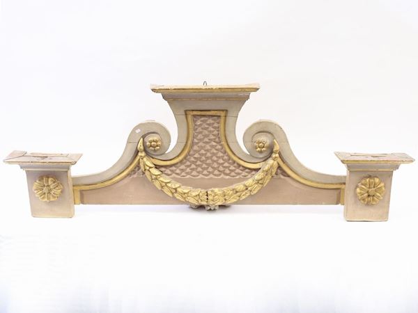 A wooden fragment usable as headboard  (19th century)  - Auction Antiquities, Interior Decorations and Vintage  from the Panarello Gallery in Taormina - Maison Bibelot - Casa d'Aste Firenze - Milano