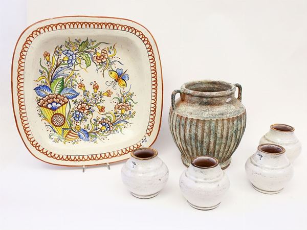 A ceramic lot  - Auction Furniture and paintings from florentine apartment - Maison Bibelot - Casa d'Aste Firenze - Milano