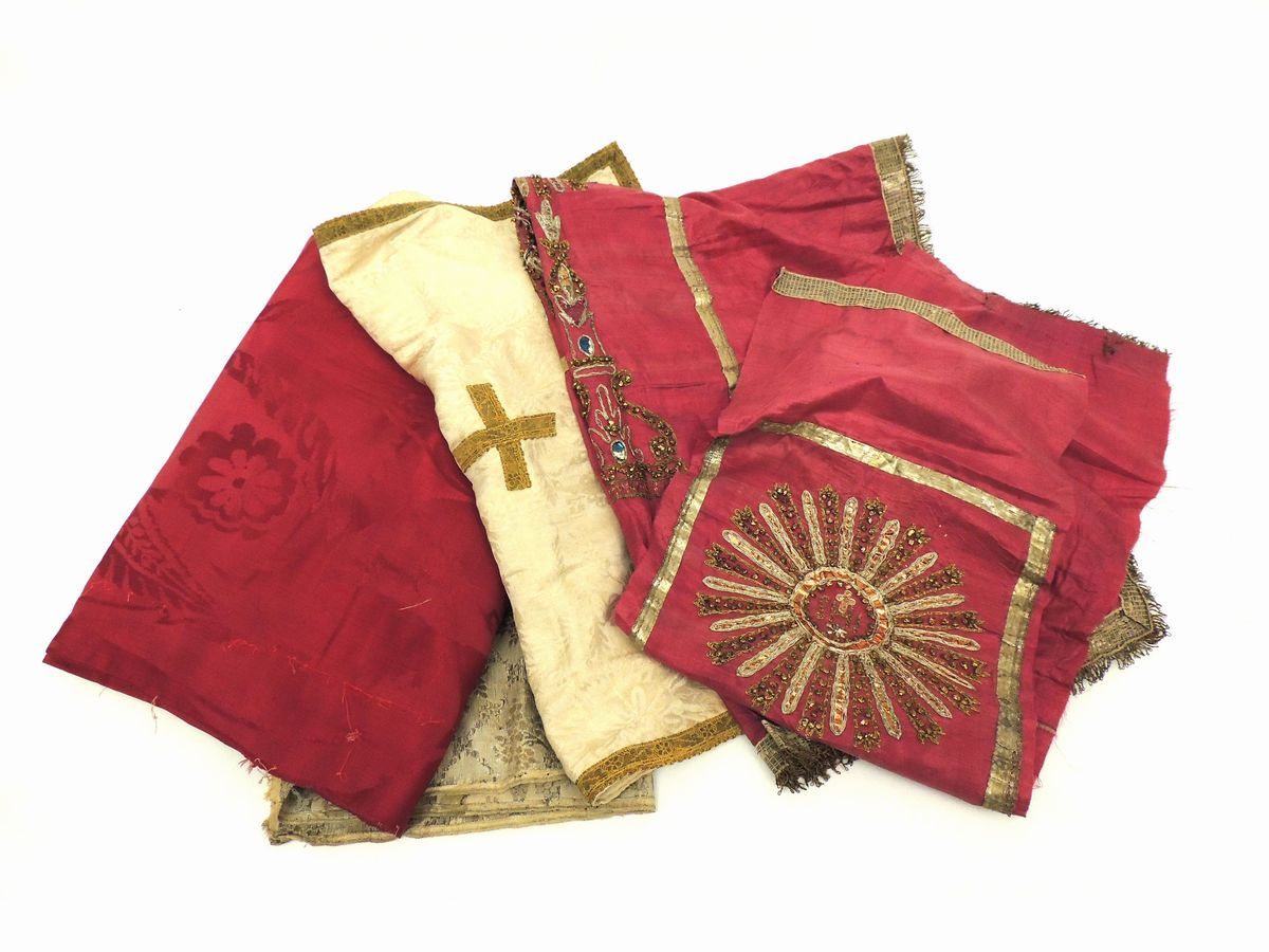 Lotto di Antichi Tessuti