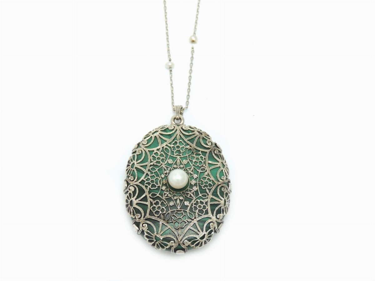 Pendente e Catena Marchisio in Oro Bianco, Malachite e Perle