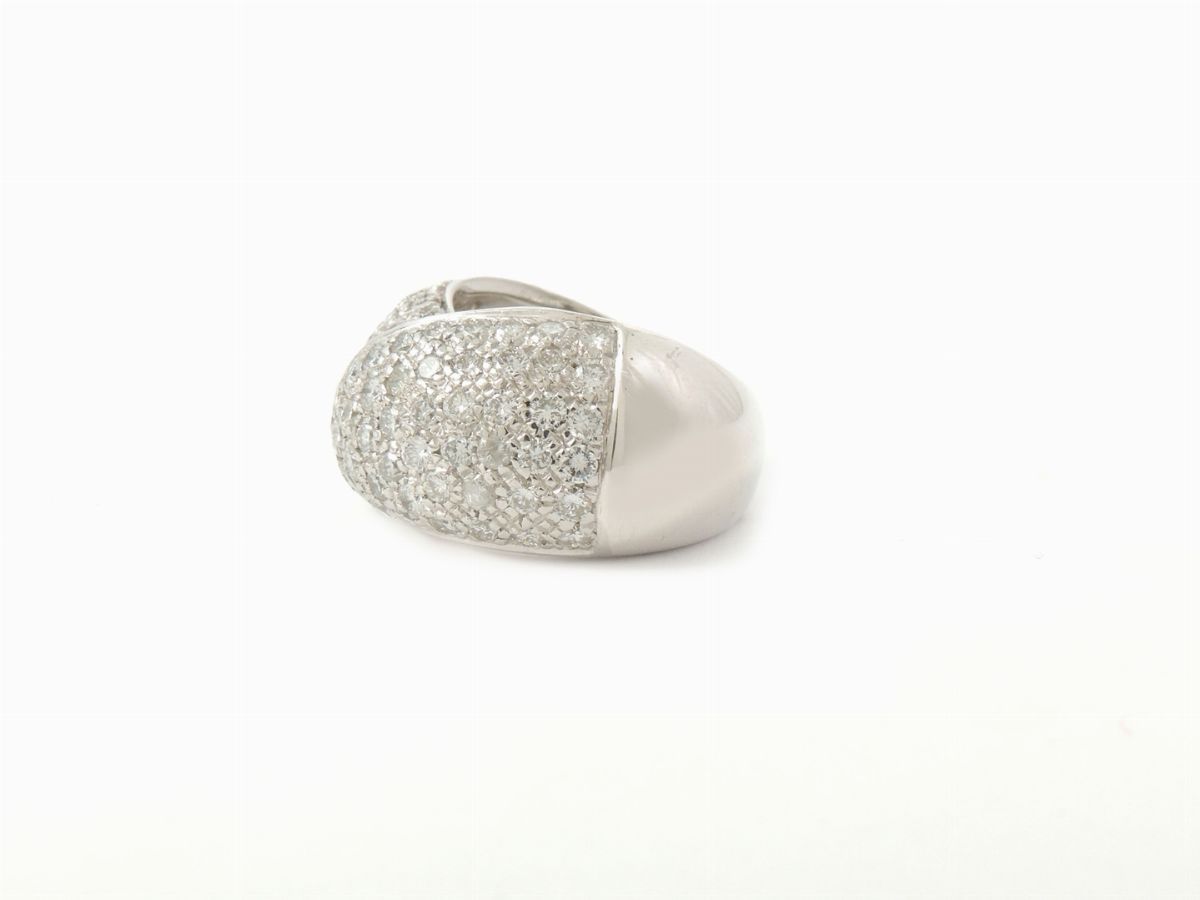 Anello in Oro Bianco e Diamanti