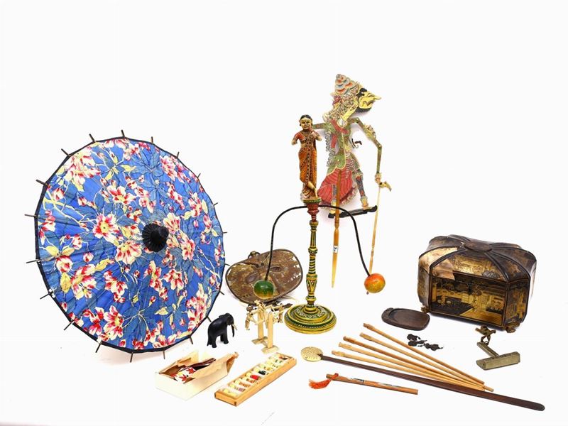 Lotto di Curiosità Orientali