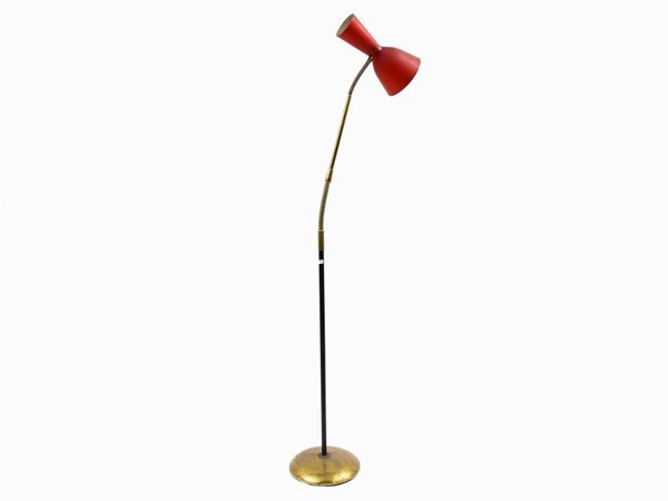 A metal floor lamp  (Fifties)  - Auction Antiquities, Interior Decorations and Vintage  from the Panarello Gallery in Taormina - Maison Bibelot - Casa d'Aste Firenze - Milano