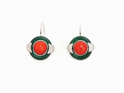 Orecchini in Oro Bianco, Agata Verde e Corallo Rosso