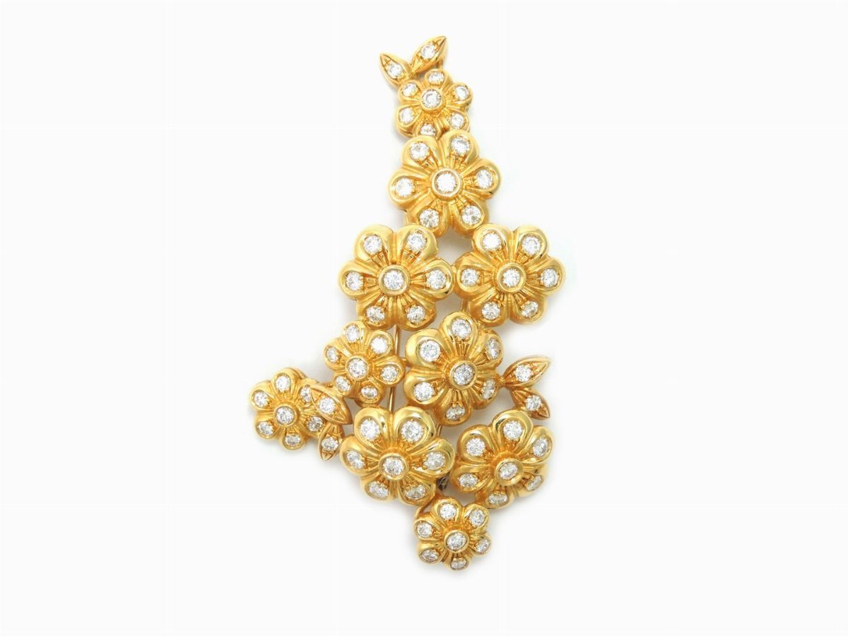 Parure Spallanzani Girocollo/spilla Scomponibili e Orecchini in Oro Giallo e Diamanti
