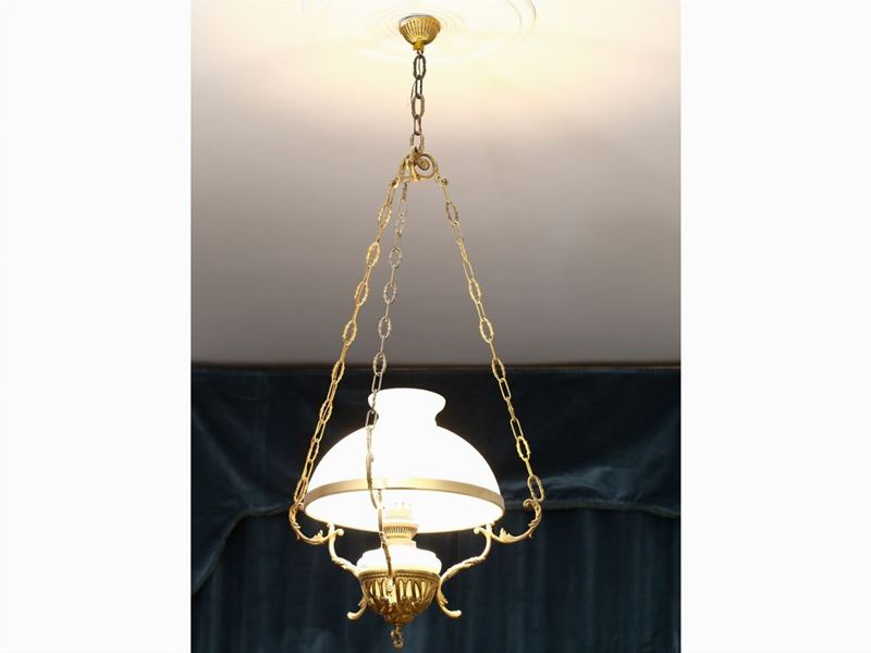 Lampadario Ad Olio in Metallo Dorato